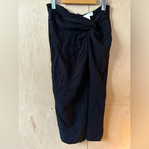 Black Twist Knot Skirt With Slit - Picture 1 of 5